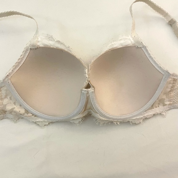 Lace bra - Picture 4 of 7